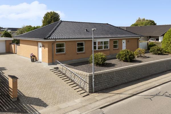 Overbyvej 25, Seest Villa