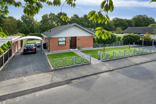 Jacob Paludans Vej 3 Villa