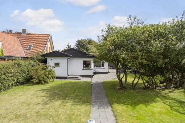 Hans Chr Høyrups Vej 16 Villa
