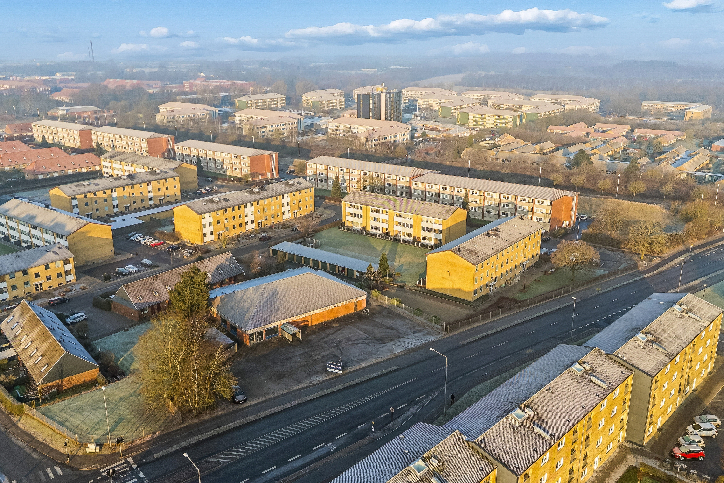 Spațiu comercial, 612 m²