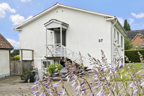 Kirkebyvej 57 Villa