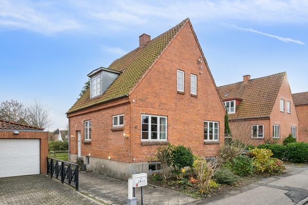 Lærkevej 14,  Villa