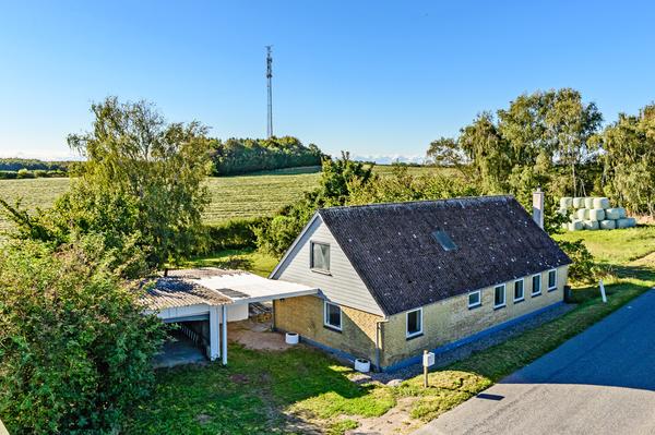 Møllevej 20, Ubby Villa