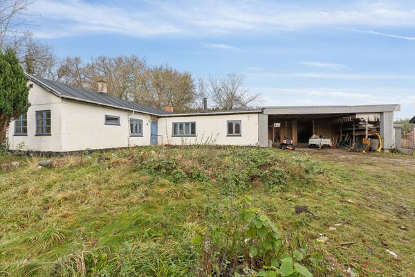 Vindbyholtvej 21,  Villa