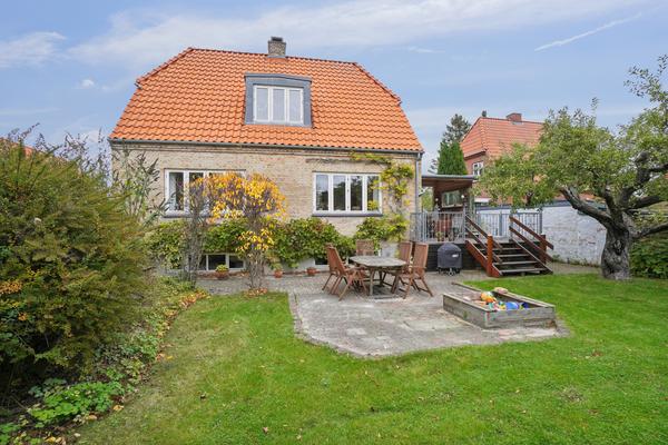 Hvissingegade 7 Villa