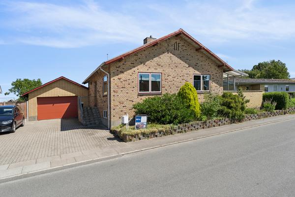 Ørevadbrovej 42 Villa