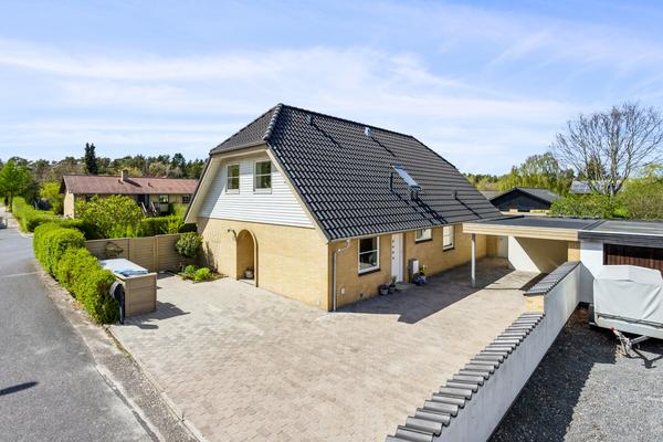 Midsommervej 11 Villa