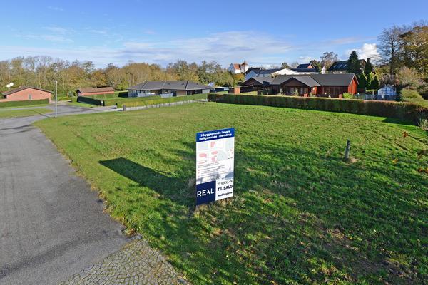 Juelsmindevænget 3, Harndrup Grund