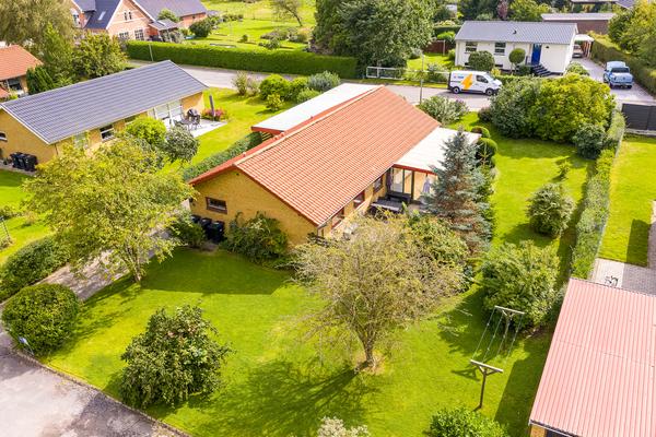 Broby Kirkevej 16, Næsbyhoved-Broby Villa