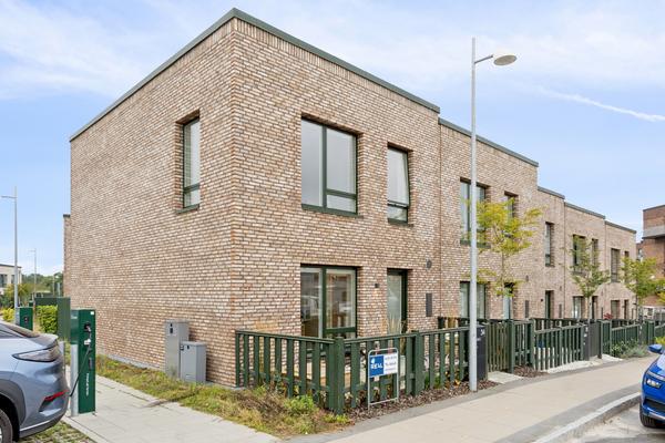 Søgræsgade 34, Nærheden Villa