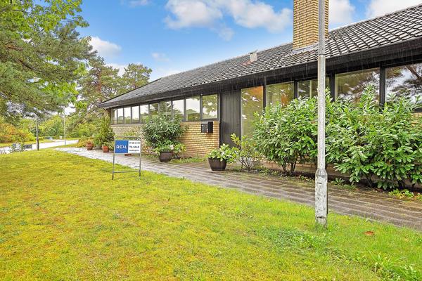 Brønsholmdalsvej 4 Villa