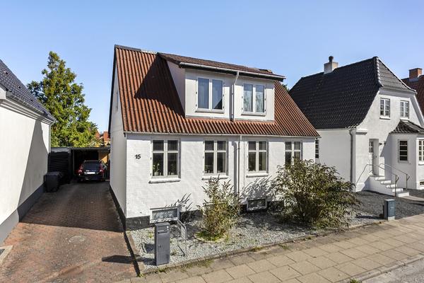 Langagervej 15 Villa
