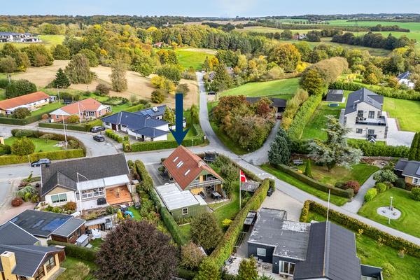 Skovgårdsvej 1,  Villa