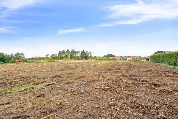 Blåbærsvinget 18, Fensmark Grund