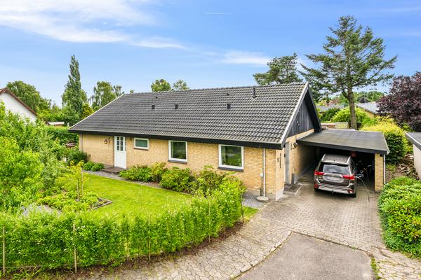 Højtoftevej 12, Lindved Villa