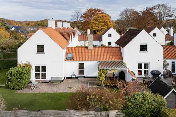 Lindevangen 83 Villa