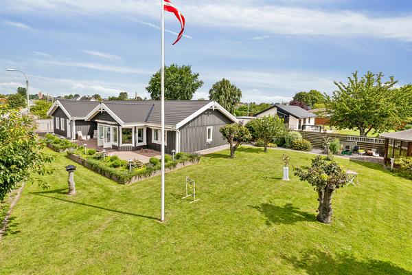 Fredbo Vænge 21, Over Draaby Villa