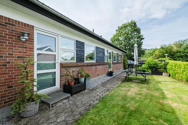 Jeppe Åkjær Vej 15,  Villa