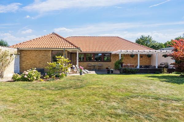 Brandsbjergvej 60 Villa