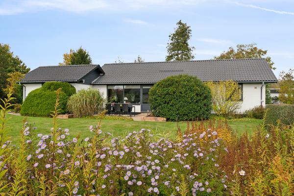 Ryttervænget 26,  Villa