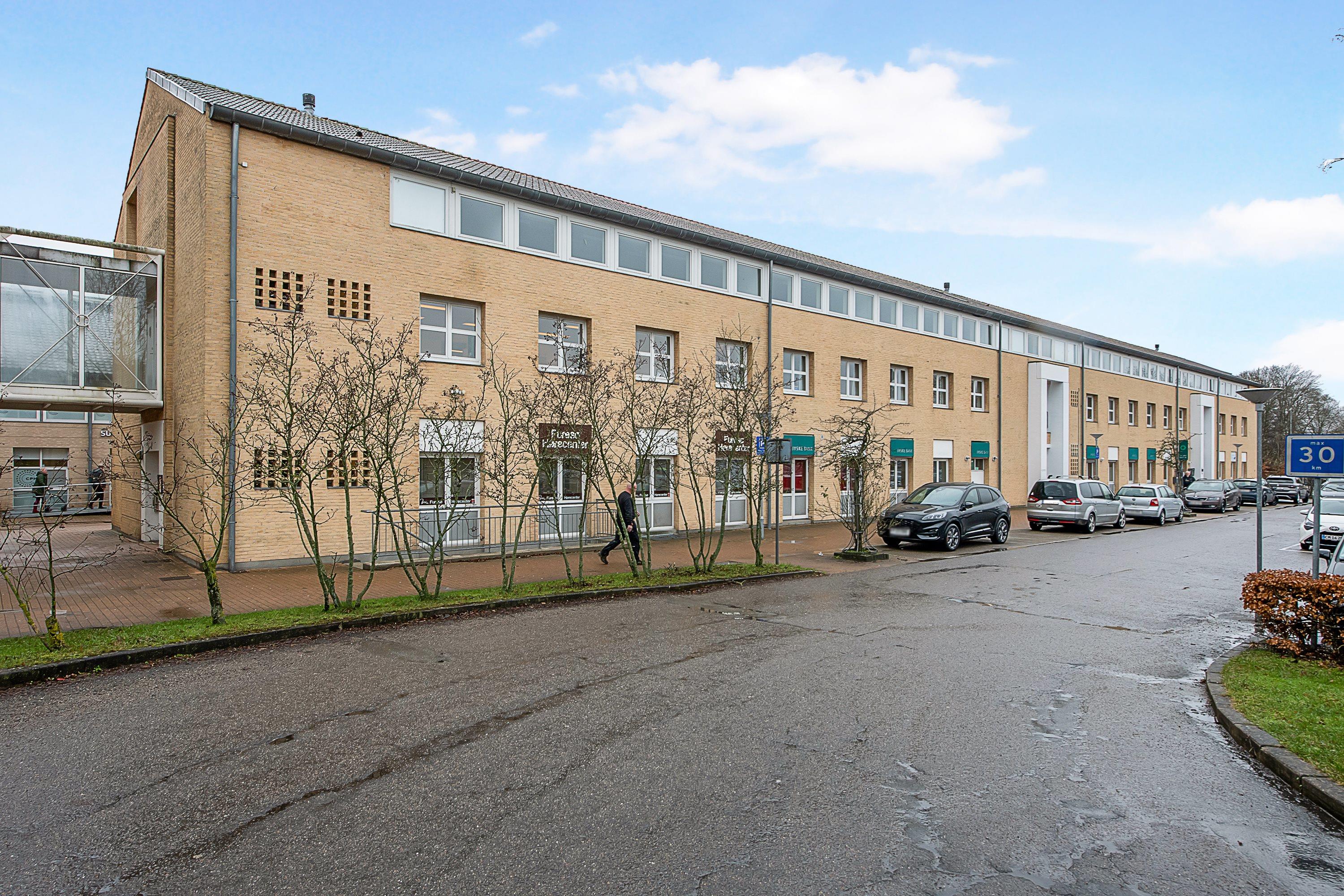 Lokal użytkowy, 410 m²