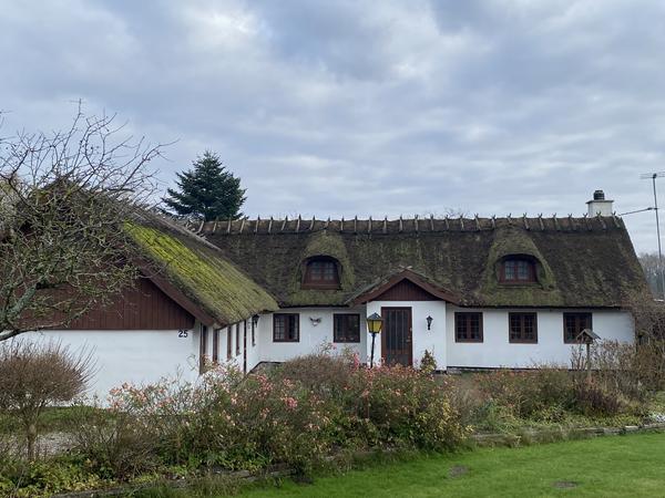 Dybsøvej 25,  Villa