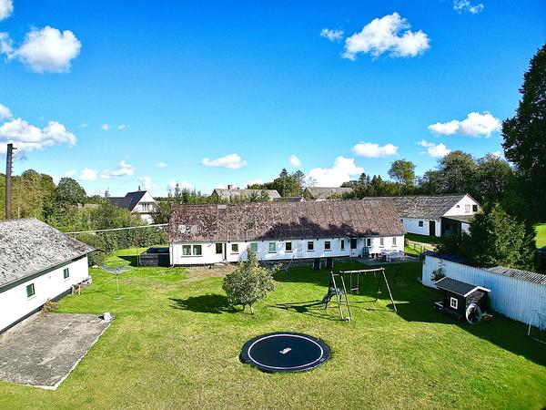 Blenstrupvej 38, Askildrup Villa