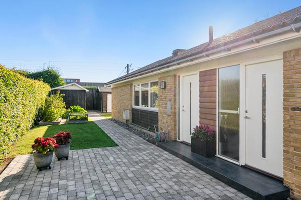 Tværtoftevej 2A Villa