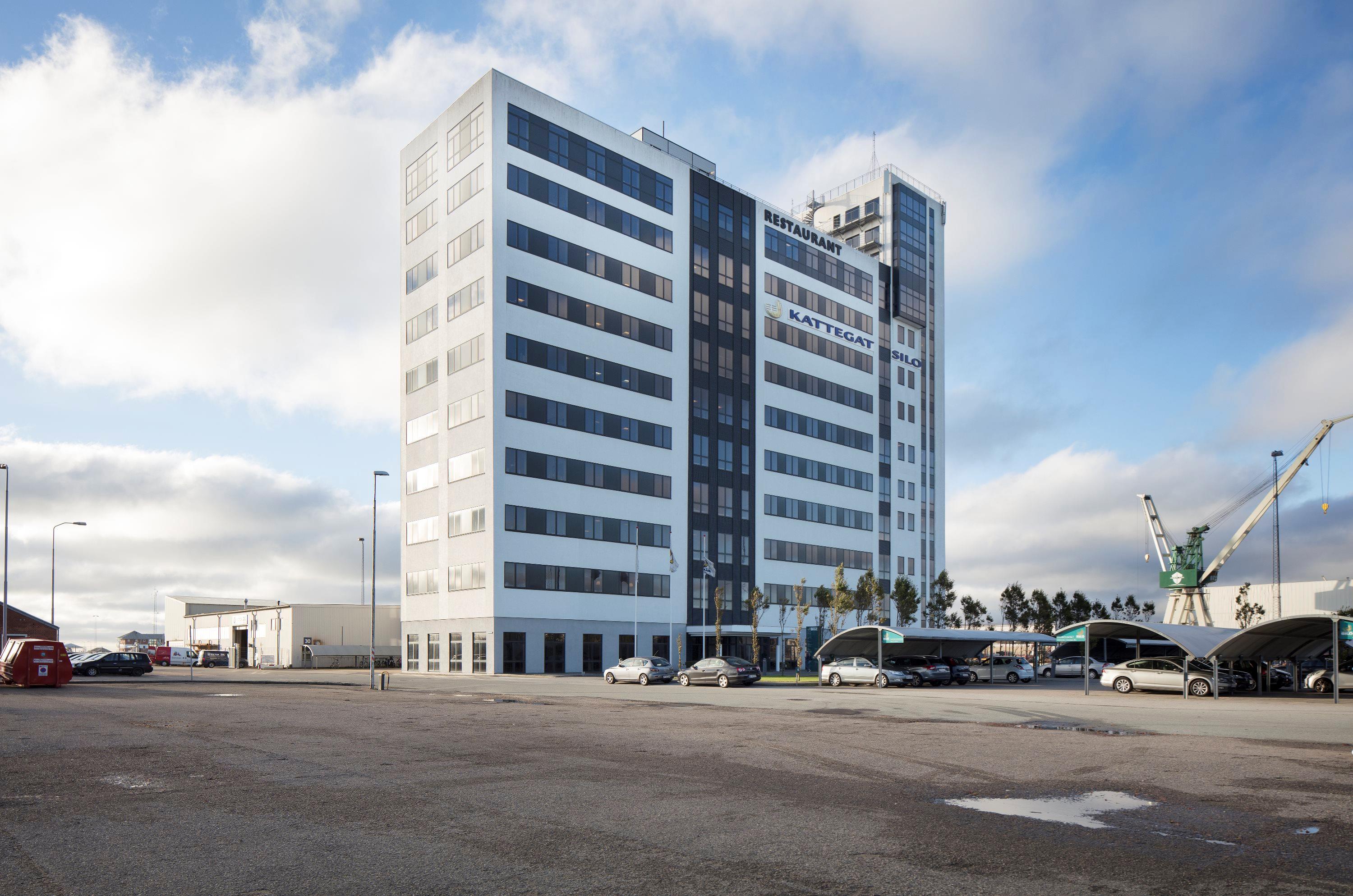 Local comercial, 225 m²