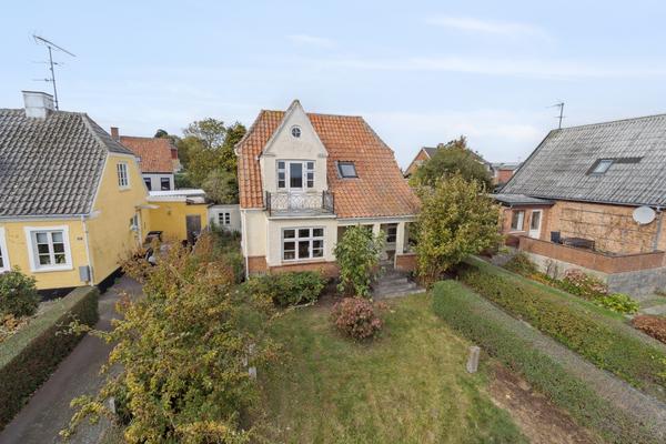 Melstedvej 10, Gudhjem Villa