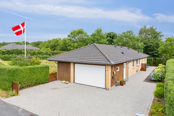 Kaldæavej 6 Villa