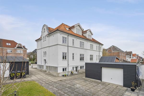 Tyge Brahes Vej 45, 1 Ejerlejlighed