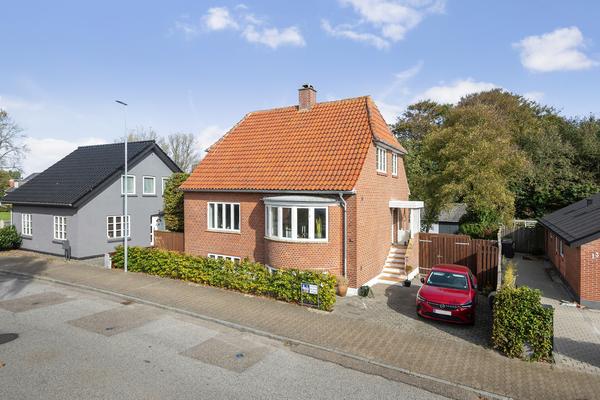 Skolebakken 133 Villa