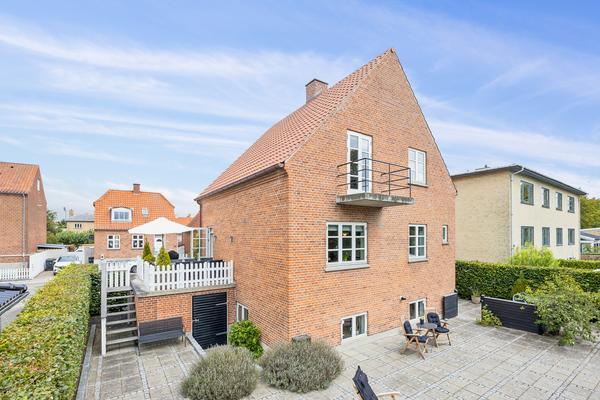 Zoffmannsvej 15 Villa