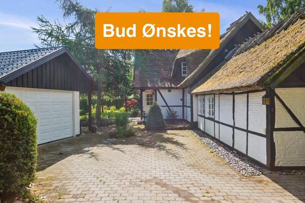 Nejlinge Byvej 8,  Villa