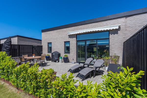 Bedeengen 11, Smørumnedre Villa