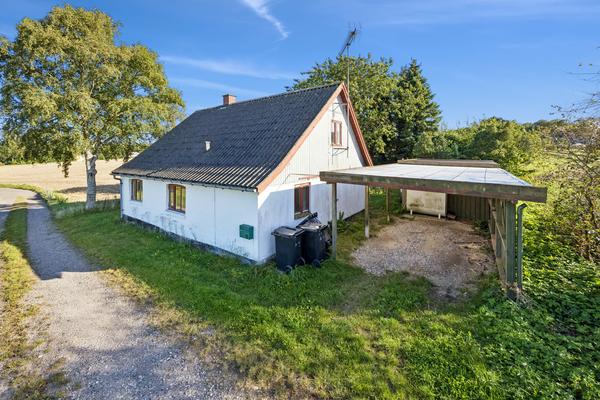 Skovvangsvej 15, Hjulebæk Villa