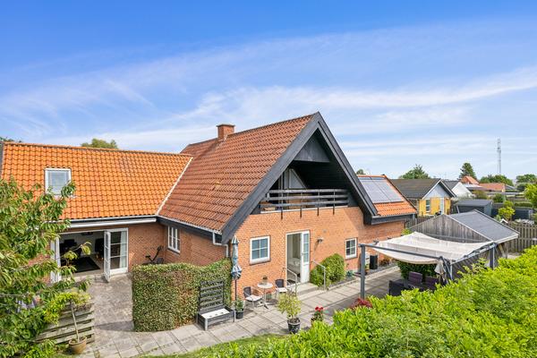 Skelbækvej 1 Villa
