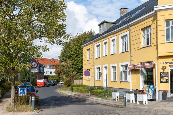 Agnetevej 2, 2. th. Ejerlejlighed