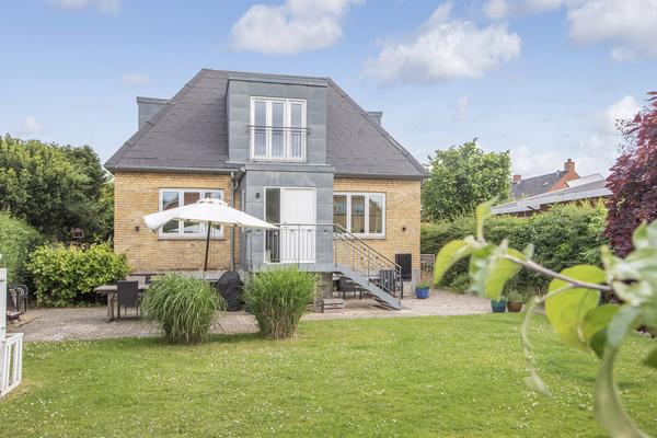 Guldagervej 34 Villa