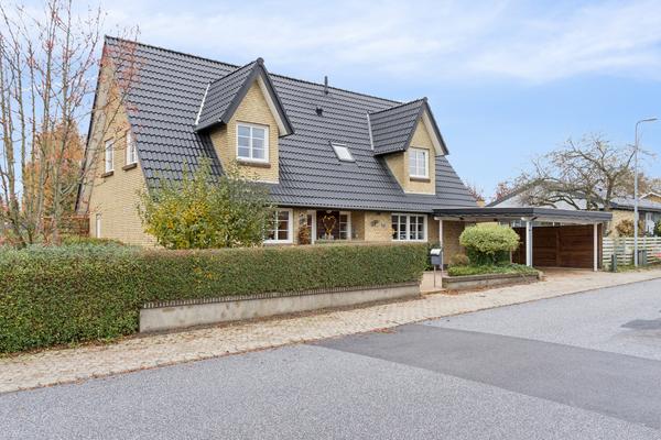 Vibevej 16,  Villa