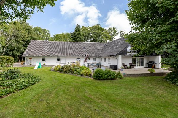 Vesterled 140 Villa