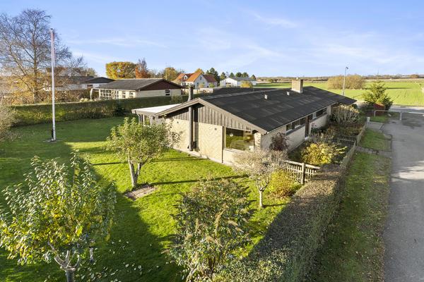 Pilevænge 2,  Villa