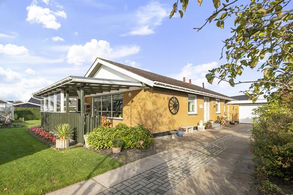 Smedevænget 9,  Villa