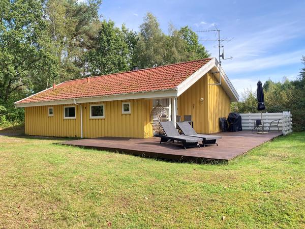 Strandvangen 13B, Pedersker Fritidshus