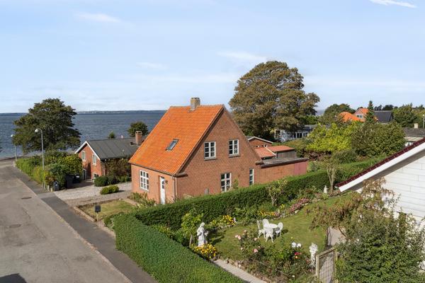 Hellasvej 8 Villa