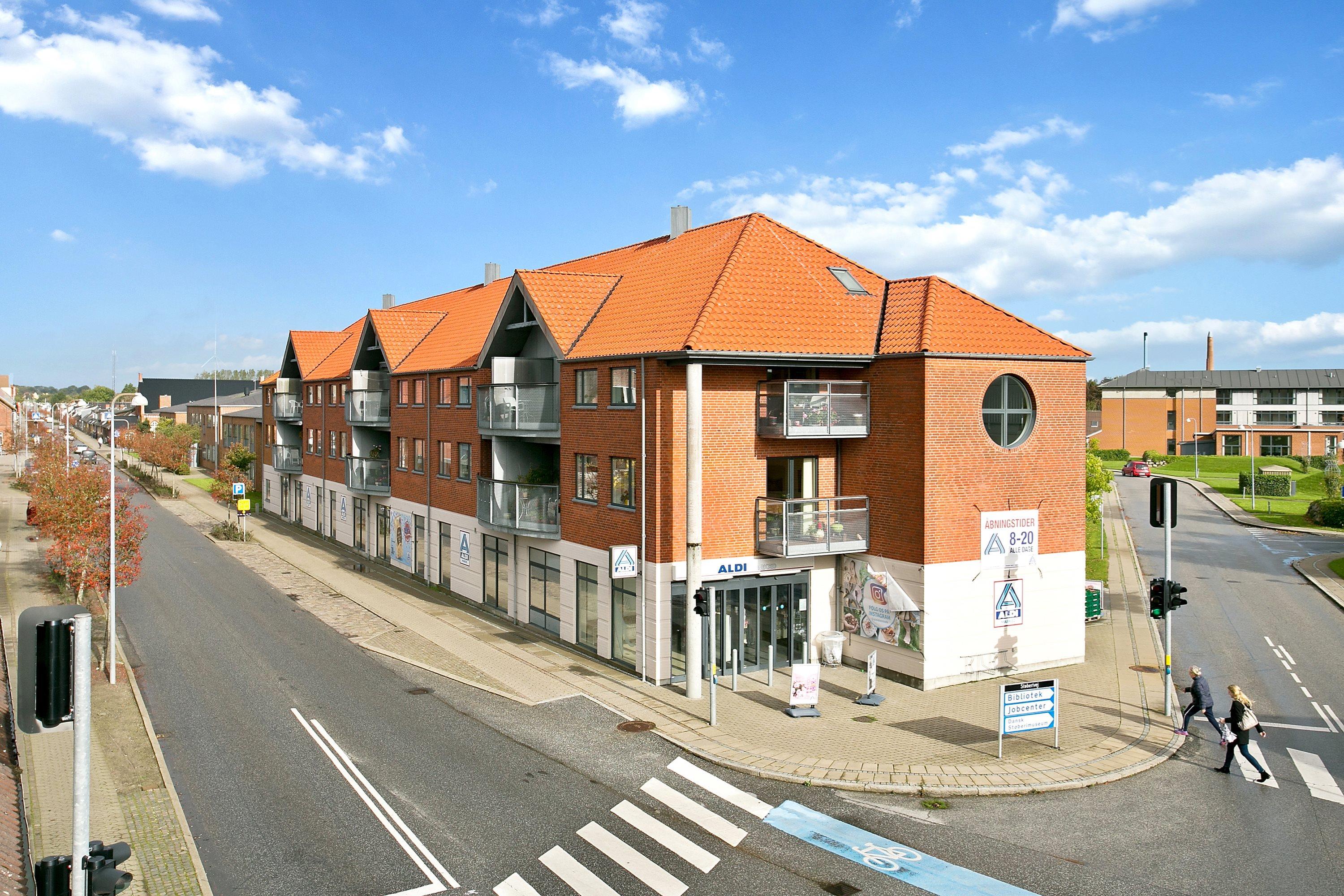 Ticari mülk, 758 m²