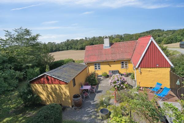 Petersborgvej 12, Klemensker Fritidshus