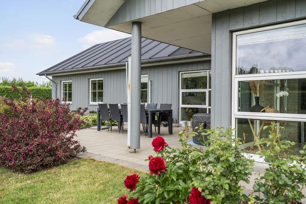 Mølvanggårdsvej 7,  Villa