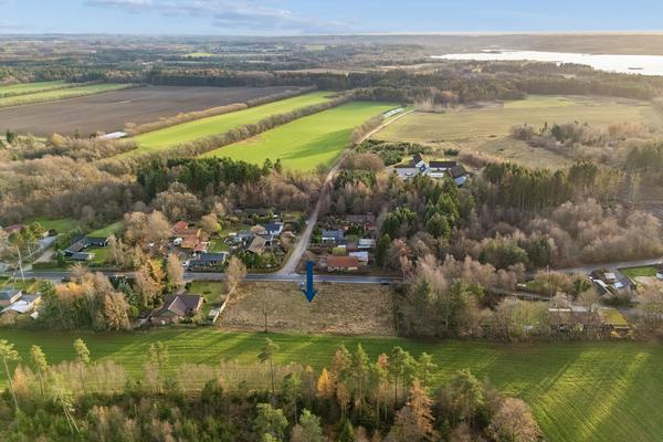 Engesvangvej 56A,  Helårsgrund